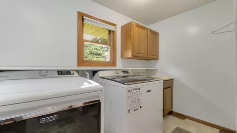 246 Sumner St, Byron, IL 61010 photo 17