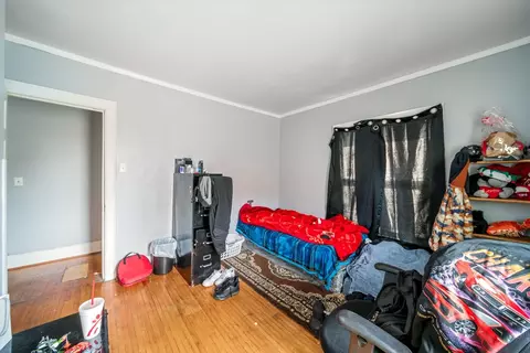 512 S State St, Elgin, IL 60123 photo 12