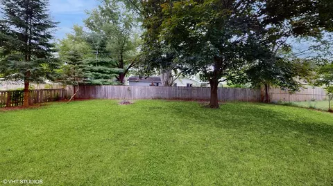 Exterior - 1202 S Broadway St, Mchenry, IL 60050 photo 3 of 3