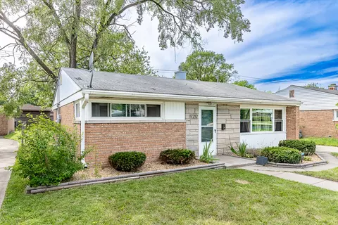 17212 Walter St, Lansing, IL 60438