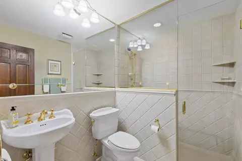 1745 Pebble Beach Dr #0, Hoffman Estates, IL 60169 photo 10
