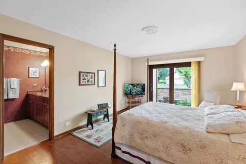 1745 Pebble Beach Dr #0, Hoffman Estates, IL 60169 photo 12