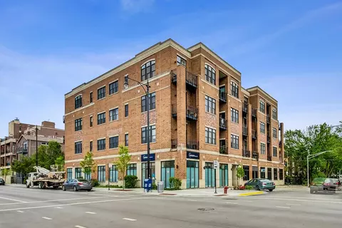4755 N Washtenaw Ave #406, Chicago, IL 60625