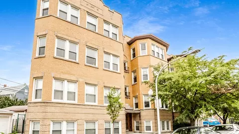 2831 N Woodard St #3N, Chicago, IL 60618