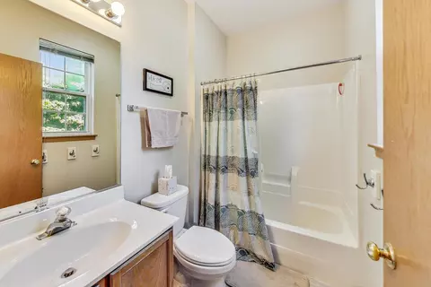 2104 Edinburgh Ln, Aurora, IL 60504 photo 15