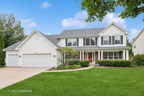 23711 Greenfield Dr, Plainfield, IL 60585