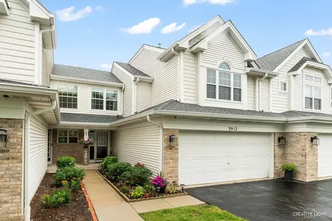 3912 Garnette Ct, Naperville, IL 60564