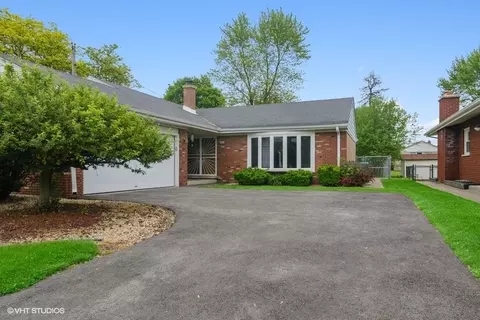16855 School St, South Holland, IL 60473