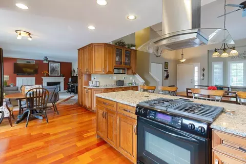3103 Twin Falls Dr, Plainfield, IL 60586 photo 7