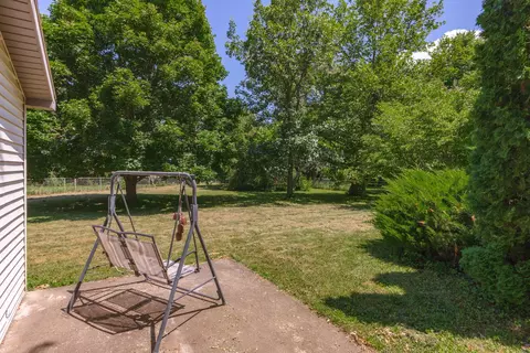 Exterior - 35306 E 500 North Rd, Arrowsmith, IL 61722 photo 7 of 12