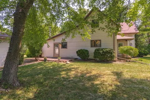 Exterior - 35306 E 500 North Rd, Arrowsmith, IL 61722 photo 1 of 12