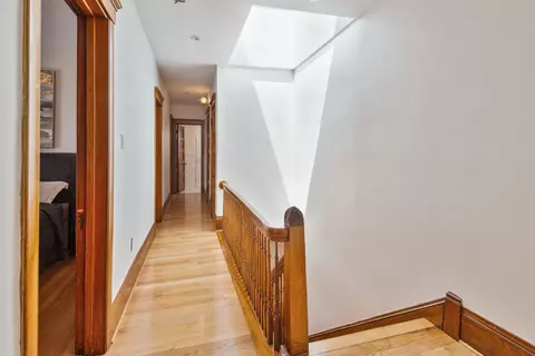 5430 N Winthrop Ave, Chicago, IL 60640 photo 28