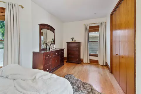 5430 N Winthrop Ave, Chicago, IL 60640 photo 26