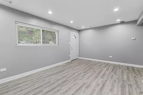 16322 Trumbull Ave, Markham, IL 60428 photo 3