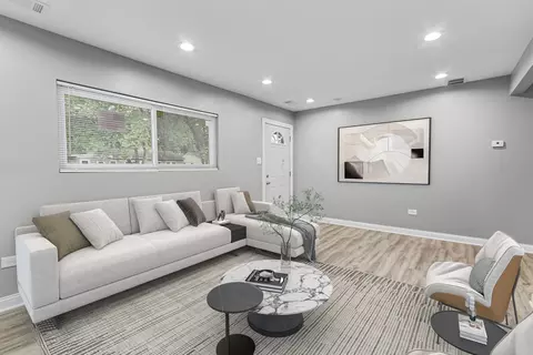 16322 Trumbull Ave, Markham, IL 60428 photo 2