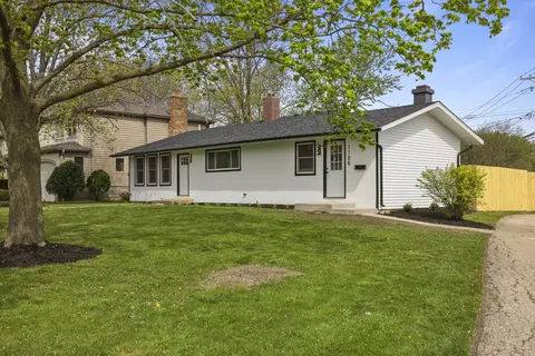 Exterior - 1106 Davis Ave, Deerfield, IL 60015 photo 1 of 3