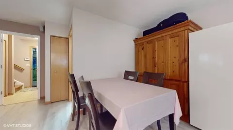 Dining - 1725 Sienna Ct, Wheeling, IL 60090 photo 3 of 3