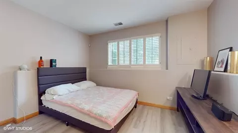 Bedroom - 1725 Sienna Ct, Wheeling, IL 60090 photo 5 of 5