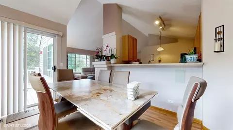 Dining - 1725 Sienna Ct, Wheeling, IL 60090 photo 2 of 3