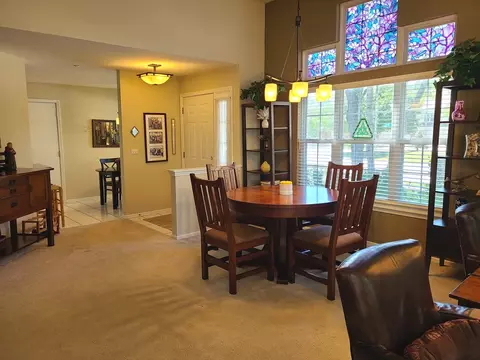Dining - 1607 Camberley Ct #1, Bartlett, IL 60103 photo 2 of 2