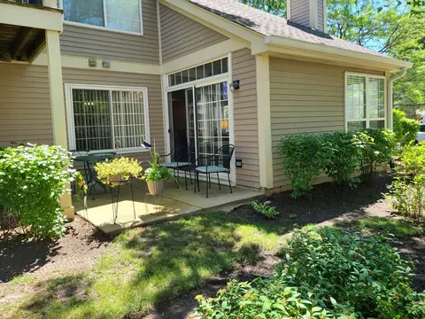 Exterior - 1607 Camberley Ct #1, Bartlett, IL 60103 photo 3 of 3