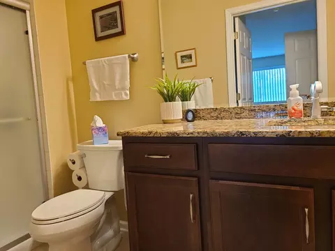 Bath - 1607 Camberley Ct #1, Bartlett, IL 60103 photo 1 of 2