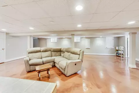 115 E North St, Itasca, IL 60143 photo 25