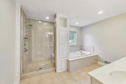 115 E North St, Itasca, IL 60143 photo 18