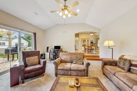 115 E North St, Itasca, IL 60143 photo 13
