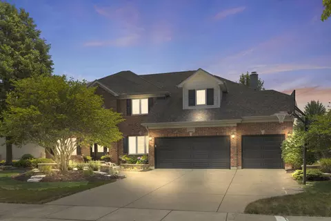Exterior - 25717 W Sunnymere Dr, Plainfield, IL 60585 photo 8 of 9