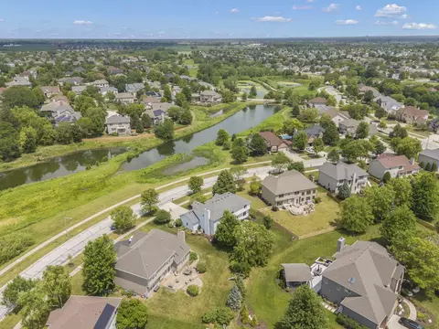 View/Area - 25717 W Sunnymere Dr, Plainfield, IL 60585 photo 1 of 6