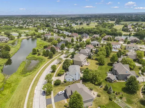 View/Area - 25717 W Sunnymere Dr, Plainfield, IL 60585 photo 5 of 6
