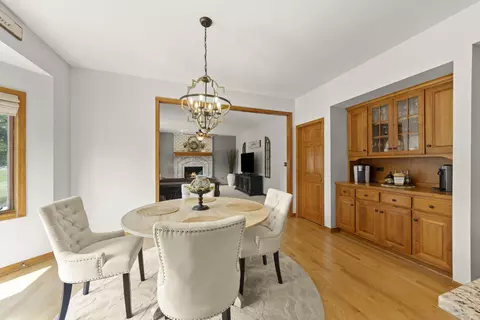 Dining - 25717 W Sunnymere Dr, Plainfield, IL 60585 photo 3 of 4