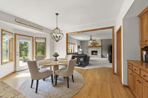 Dining - 25717 W Sunnymere Dr, Plainfield, IL 60585 photo 2 of 4