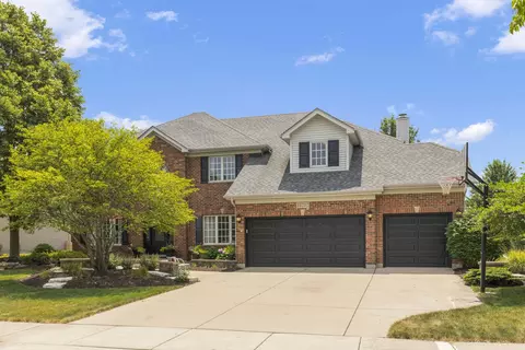 Exterior - 25717 W Sunnymere Dr, Plainfield, IL 60585 photo 2 of 9