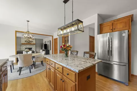 Kitchen - 25717 W Sunnymere Dr, Plainfield, IL 60585 photo 3 of 4