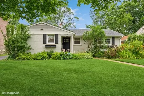 9438 Keystone Ave, Skokie, IL 60076