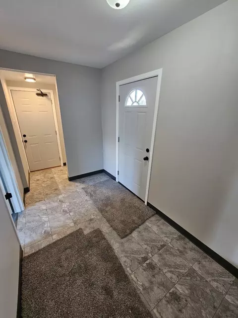 708 Nancy Ln, Mchenry, IL 60050 photo 44