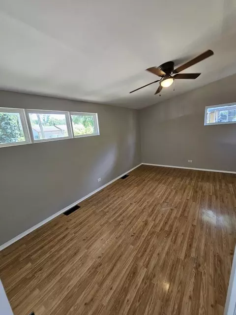 708 Nancy Ln, Mchenry, IL 60050 photo 35