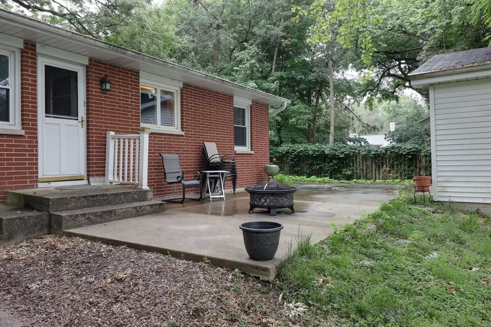  655 Melody Ln, Naperville, IL 60540 photo 20