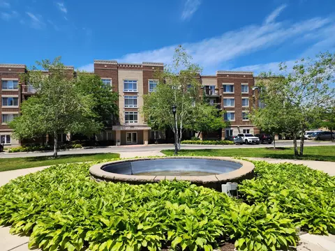 6759 W Forest Preserve Ave #201, Chicago, IL 60634