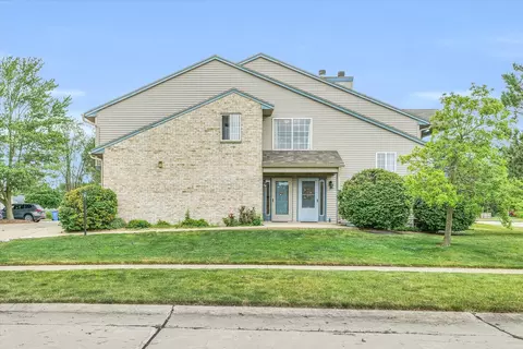 2401 Windward Blvd #209, Champaign, IL 61821