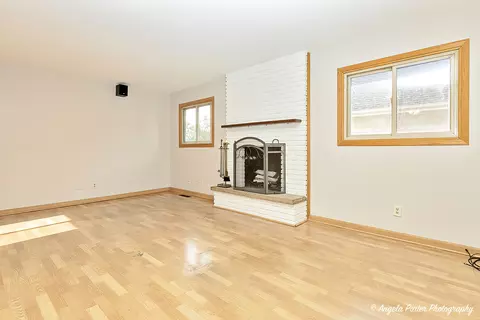 1011 Fortress Dr, Mchenry, IL 60050 photo 18