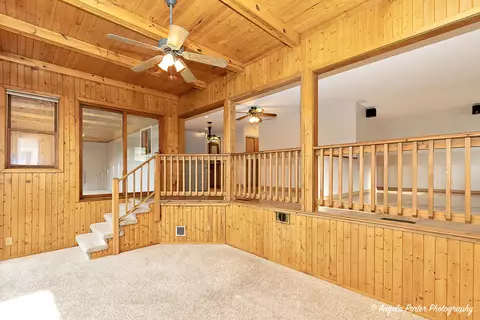 1011 Fortress Dr, Mchenry, IL 60050 photo 16