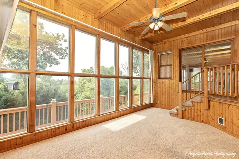 1011 Fortress Dr, Mchenry, IL 60050 photo 14