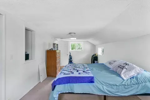 Bedroom - 103 W Center St, Catlin, IL 61817 photo 3 of 4