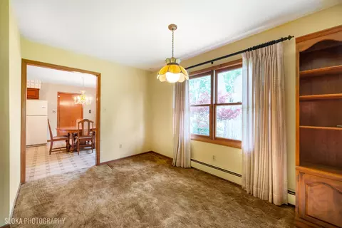 1602 Flower St, Mchenry, IL 60050 photo 6