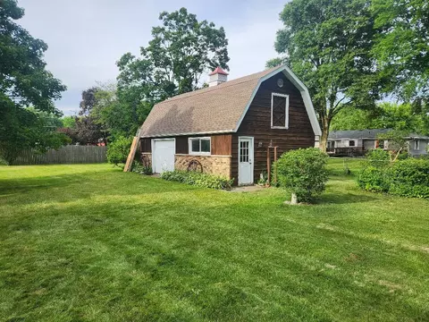 1602 Flower St, Mchenry, IL 60050 photo 29
