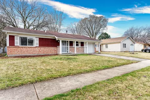 843 Summit Ln, Bolingbrook, IL 60440