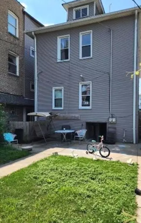 Exterior - Undisclosed, Chicago, IL 60641 photo 4 of 4